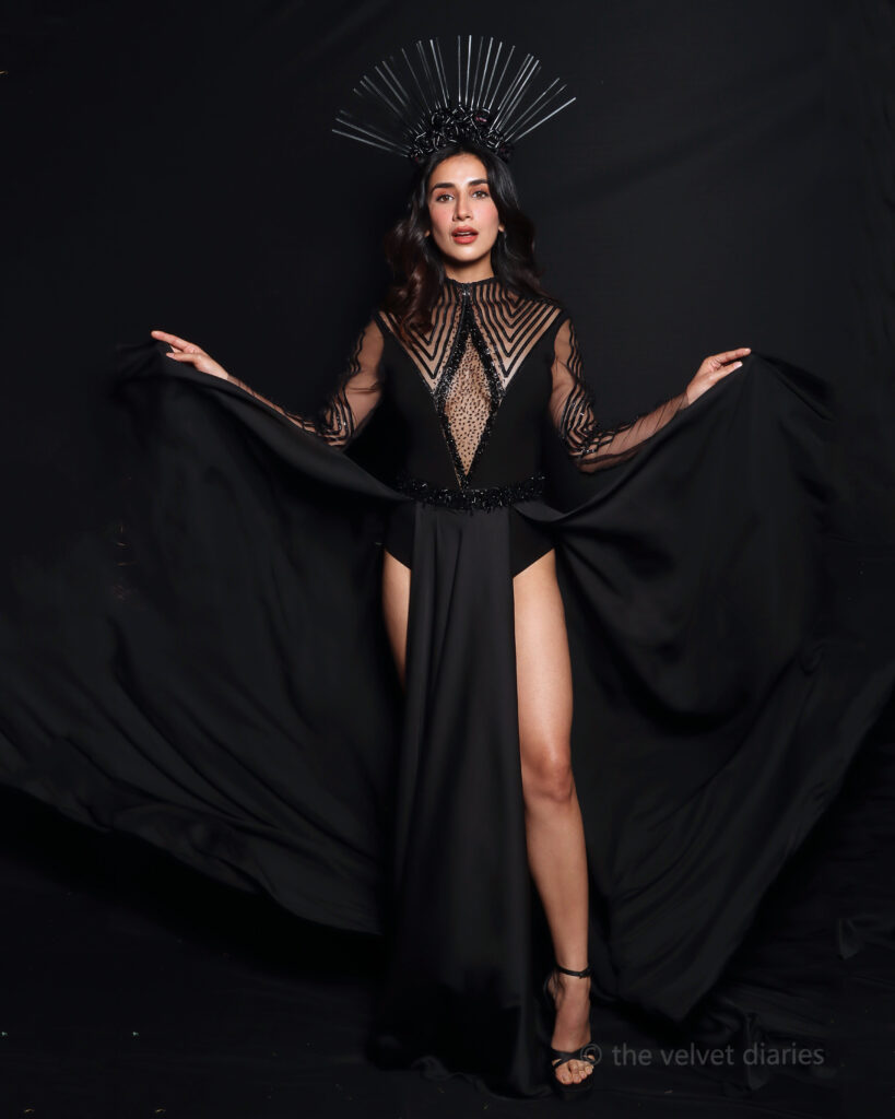 Model with designer backstage – Celebrity Photography India