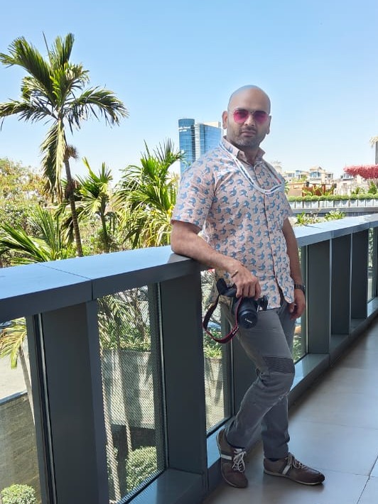 Contact Photographer in Mumbai