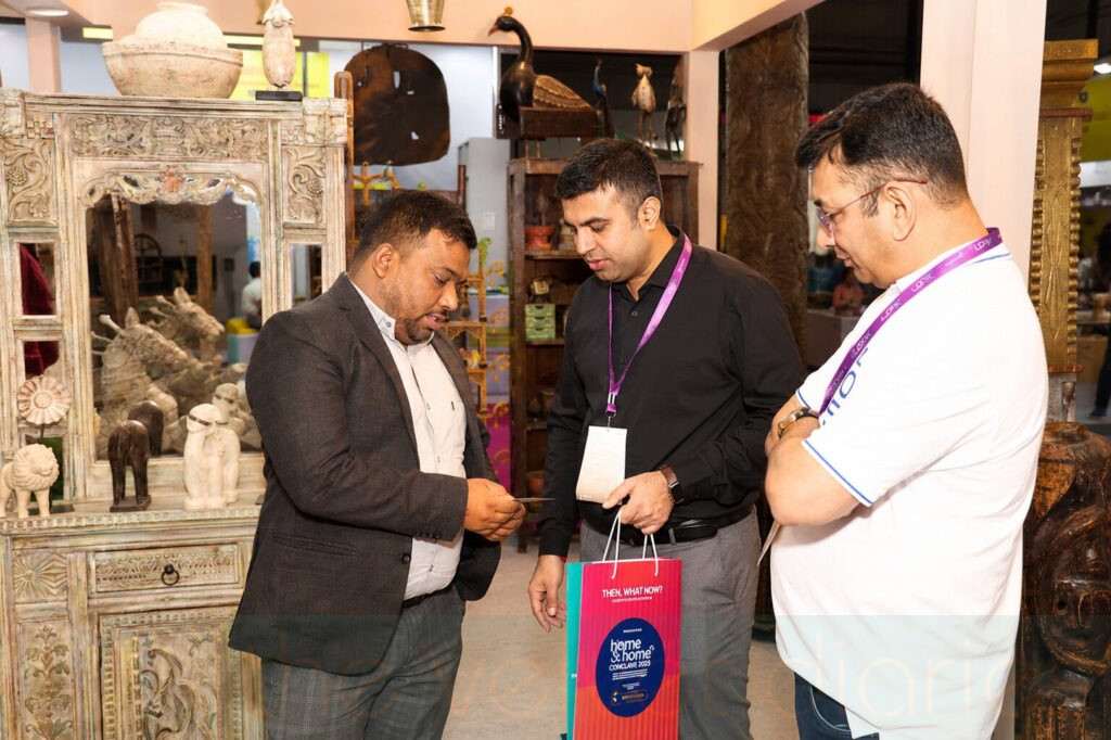 Corporate trade fair meeting and client interaction photography in Mumbai