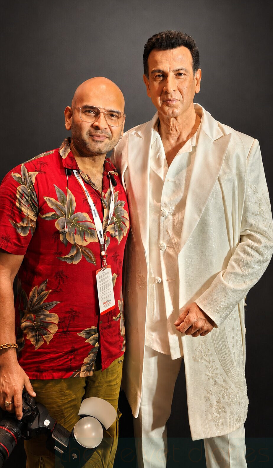 Photographer Amit Tekchandani posing with actor Ronit Roy at an event in Mumbai