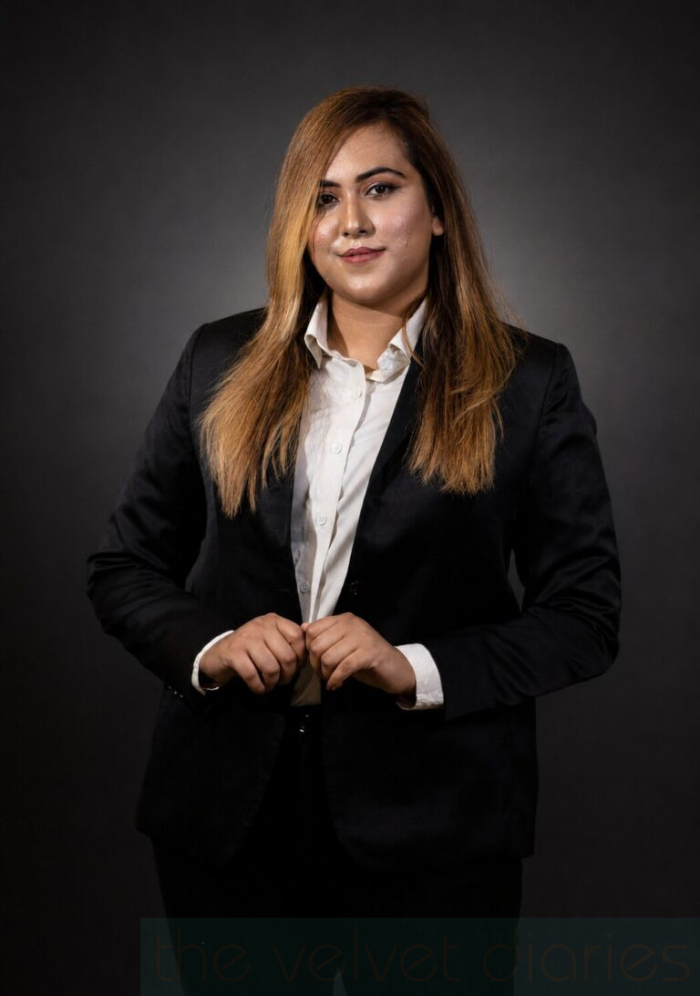 Professional corporate headshot of a business executive photographed for LinkedIn, leadership branding and company profile by The Velvet Diaries in Mumbai.