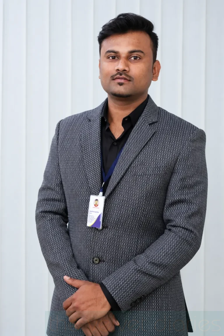 Corporate employee headshot of a professional in Andheri East Mumbai
